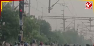 সরকারি চাকরির পরীক্ষা দিতে যাওয়ার জন্য নেই পর্যাপ্ত ট্রেন, উত্তেজনা বিহারে