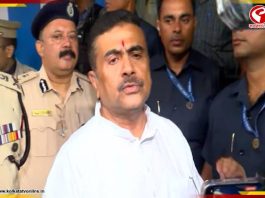 বারুইপুরে ফের গেলেন মুখ্যমন্ত্রী, তুলে দিলেন নিহত ইন্দ্রজিতের পরিবারের হাতে চাকরির নিয়োগপত্র
