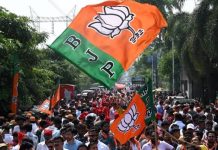 ‘অরাজকতার জবাব জাতীয় পতাকায়’, নিট আন্দোলনের পালটা পথে বিজেপি