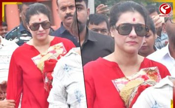 লাল পোশাকে দক্ষিণেশ্বরে কাজল, হঠাৎ কেন কলকাতা সফরে অভিনেত্রী?