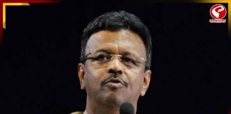 ‘আপনি যেভাবে ছুটছেন, আমি পারিনি’, বিধানসভায় অগ্নিমিত্রার কাজের প্রশংসায় ফিরহাদ