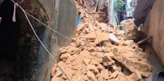ভোরের ঘুম ভাঙল বিকট শব্দে, জোড়াবাগানে হুড়মুড়িয়ে ভেঙে পড়ল তিনতলা বাড়ি, মৃত মহিলা