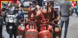 ১৫ আগস্টের মধ্যে LPG e-KYC না করলে মিলবে না ভর্তুকি! গ্যাস কিনতে হতে পারে অনেক বেশি দামে