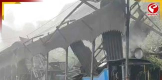 টানা বৃষ্টিতে দার্জিলিংয়ে লোকো শেডের ছাদ ভেঙে বিপত্তি, জখম ৭
