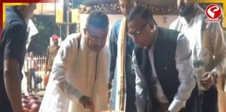 বৃষ্টি মাথায় নিয়েই বাজা কদমতলা ঘাটে প্রদীপ প্রজ্জ্বলন, মোদির জন্মদিন ঘিরে কলকাতায় বিশেষ আয়োজন