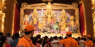 কমলা পোশাকে পুজোর ভিড় সামলাবেন ২০ হাজার স্বেচ্ছাসেবক! পোশাক-টুপি বাবদ ৮৯ লক্ষ খরচ কলকাতা পুলিশের