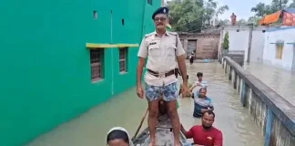 বন্ধুদের সঙ্গে খেলতে গিয়ে বন্যার জলে তলিয়ে মৃত্যু ২ পড়ুয়ার! ভুতনিতে ভয়াবহ পরিস্থিতি