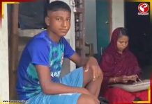 রাজমিস্ত্রি আর বিড়ি শ্রমিকের ঘরে ফুটবলের আলো! জাতীয় দলের ট্রায়ালে ডাক হাসনাবাদের তাইবুরের