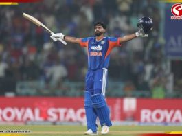 সেঞ্চুরি করেই আইসিসি র্যাঙ্কিয়ে বড় লাফ শ্রেয়স আইয়ারের!