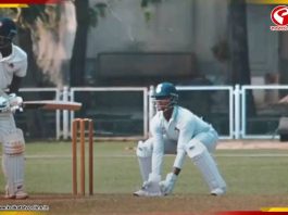 হঠাৎ উইকেটকিপিং করতে শুরু করলেন যশস্বী, কারণ কী?